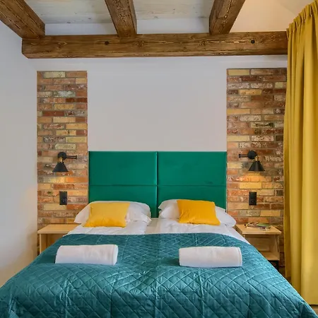 Pod Bocianem Apartment